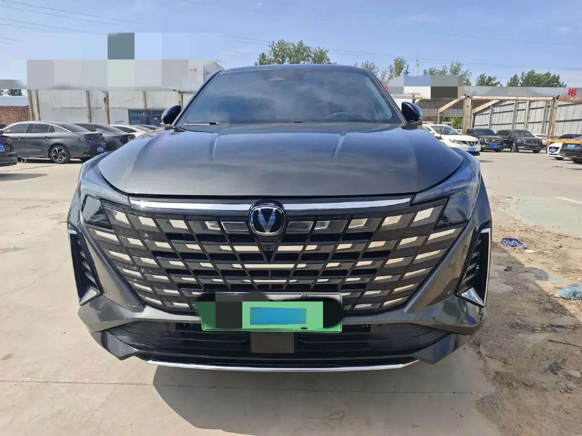 2024 ChangAn UNI-Z 1.5L 98HP L4 E-CVT PHEV 18.4KWH