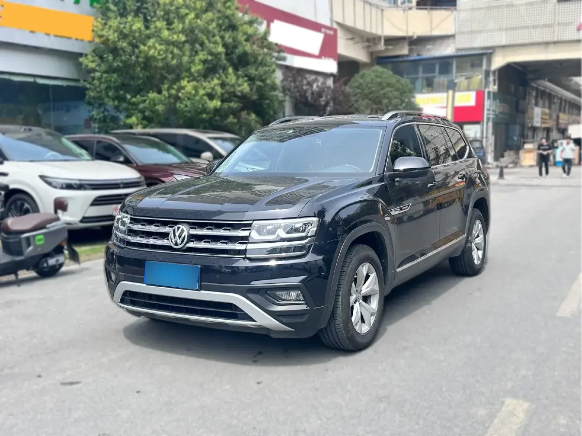 2019 Volkswagen Teramont 2.0T 220HP L4 7DCT