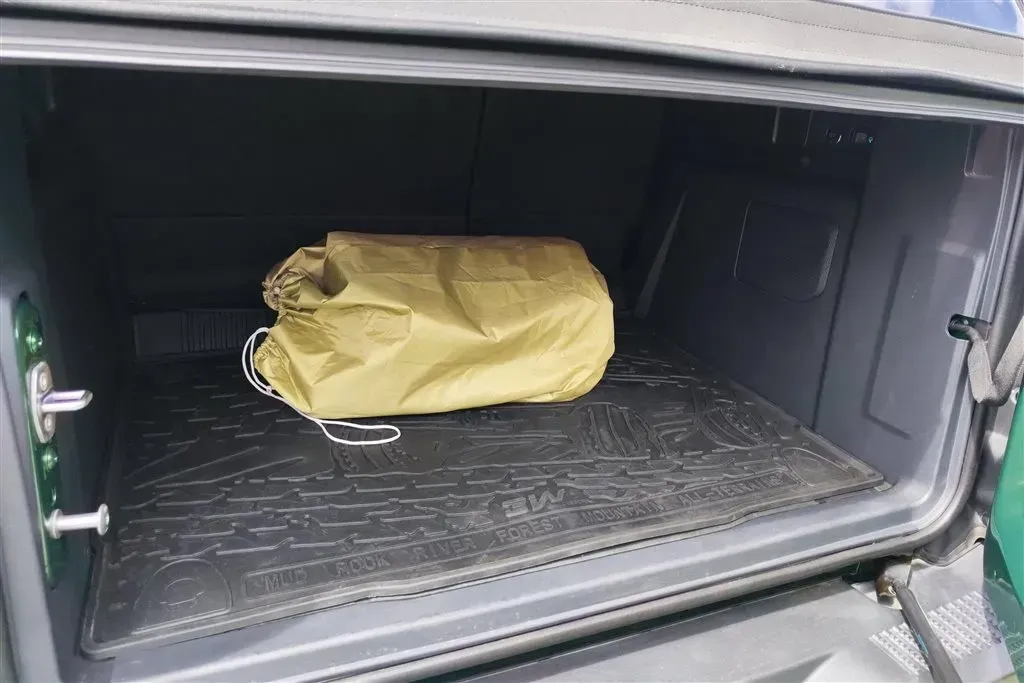 2024 Ford Bronco 2.3T 275HP L4 10AT,autocango,china used car exporter,china ev exporter,chinese used car exporter,chinese used ev exporter