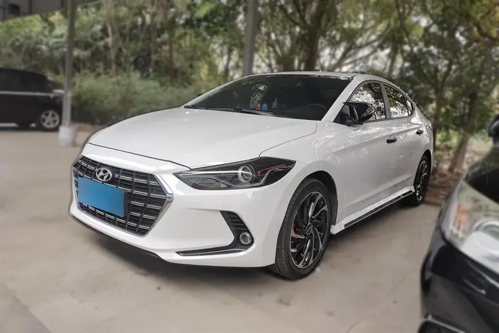 2020 Hyundai Elantra 1.4T 130HP L4 7DCT