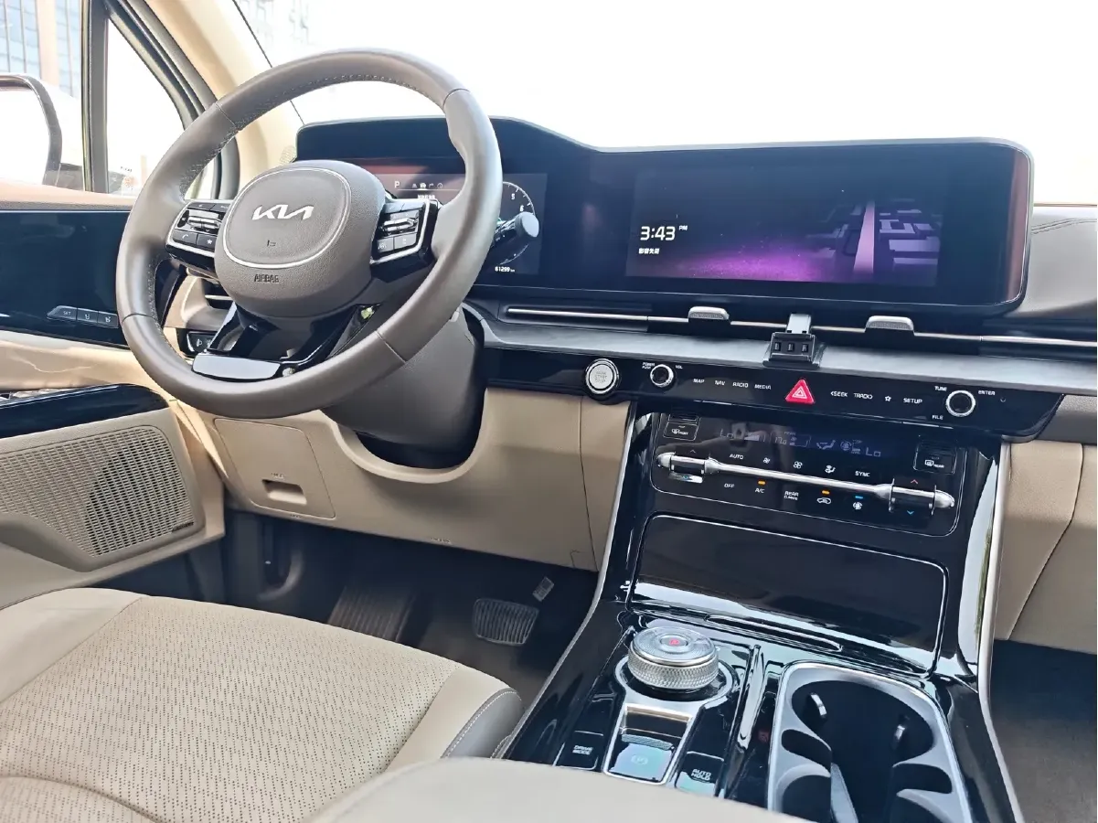 2021 Kia Carnival 2.0T 233HP L4 8AT,autocango,china used car exporter,china ev exporter,chinese used car exporter,chinese used ev exporter