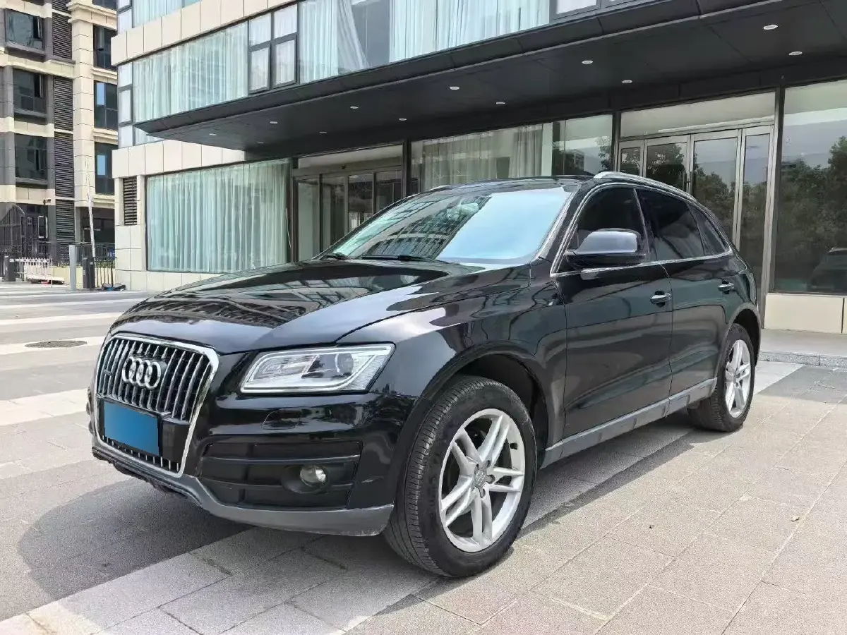 2018 Audi Q5 2.0T 230HP L4 8AT