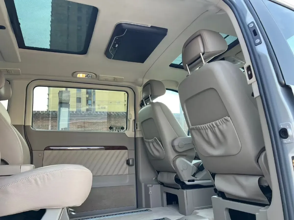 2015 Mercedes-Benz Viano 3.0L 224HP V6 5AT,autocango,china used car exporter,china ev exporter,chinese used car exporter,chinese used ev exporter