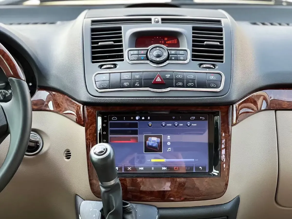 2015 Mercedes-Benz Viano 3.0L 224HP V6 5AT,autocango,china used car exporter,china ev exporter,chinese used car exporter,chinese used ev exporter