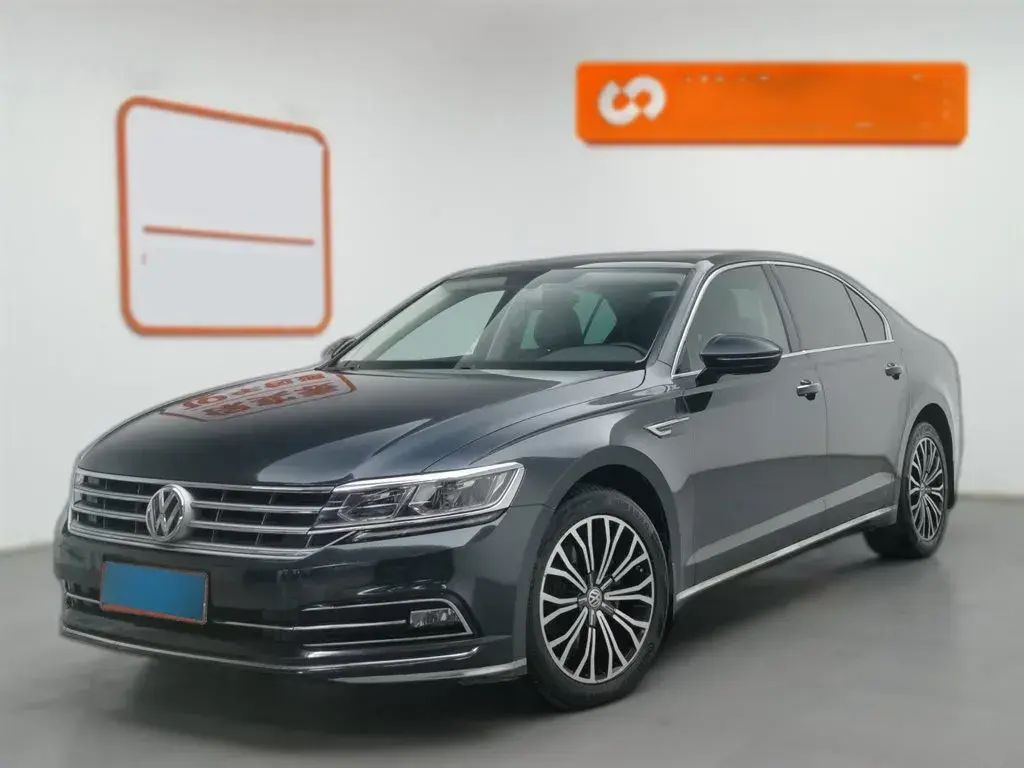 2018 Volkswagen Phideon 2.0T 224HP L4 7DCT