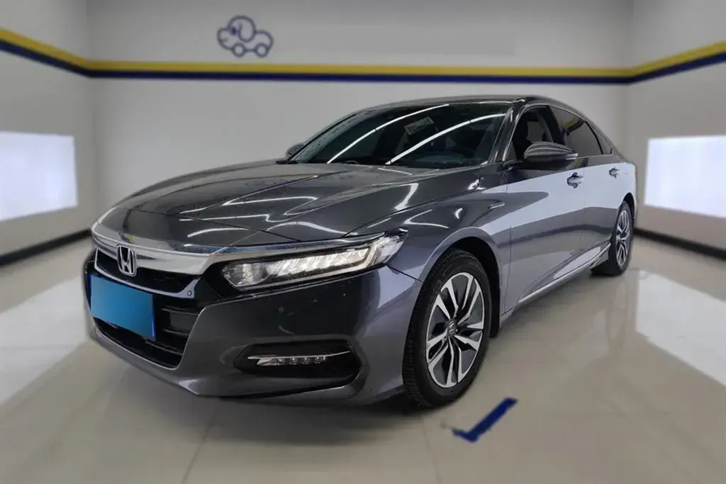 2018 Honda Accord 2.0L 146HP L4 E-CVT Hybrid