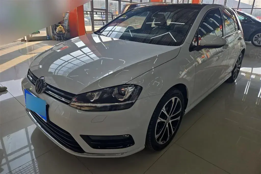 2017 Volkswagen Golf 1.4T 150HP L4 7DCT