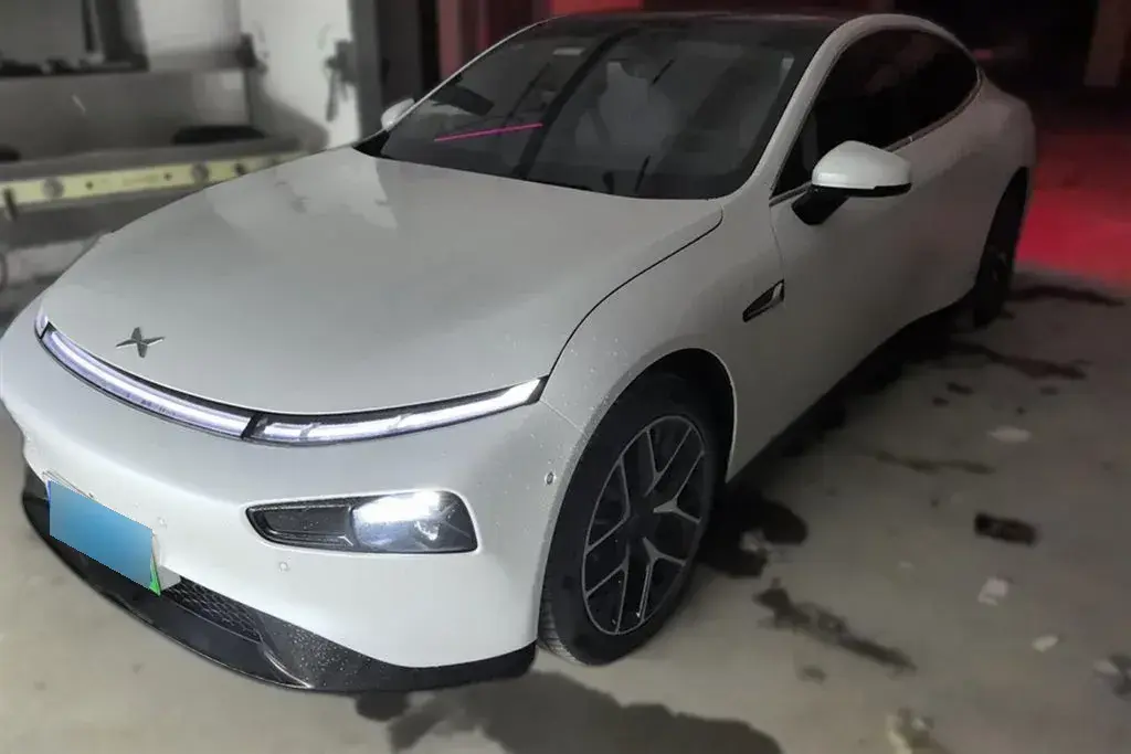 2023 Xpeng P7 BEV 86.2KWH