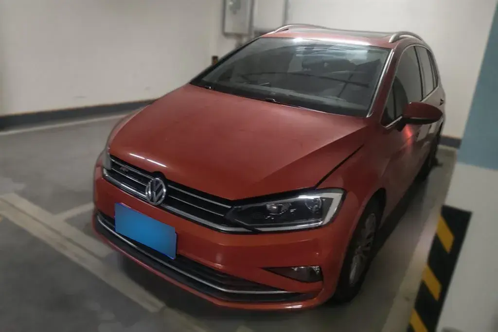 2019 Volkswagen Golf Sportsvan 1.4T 150HP L4 7DCT