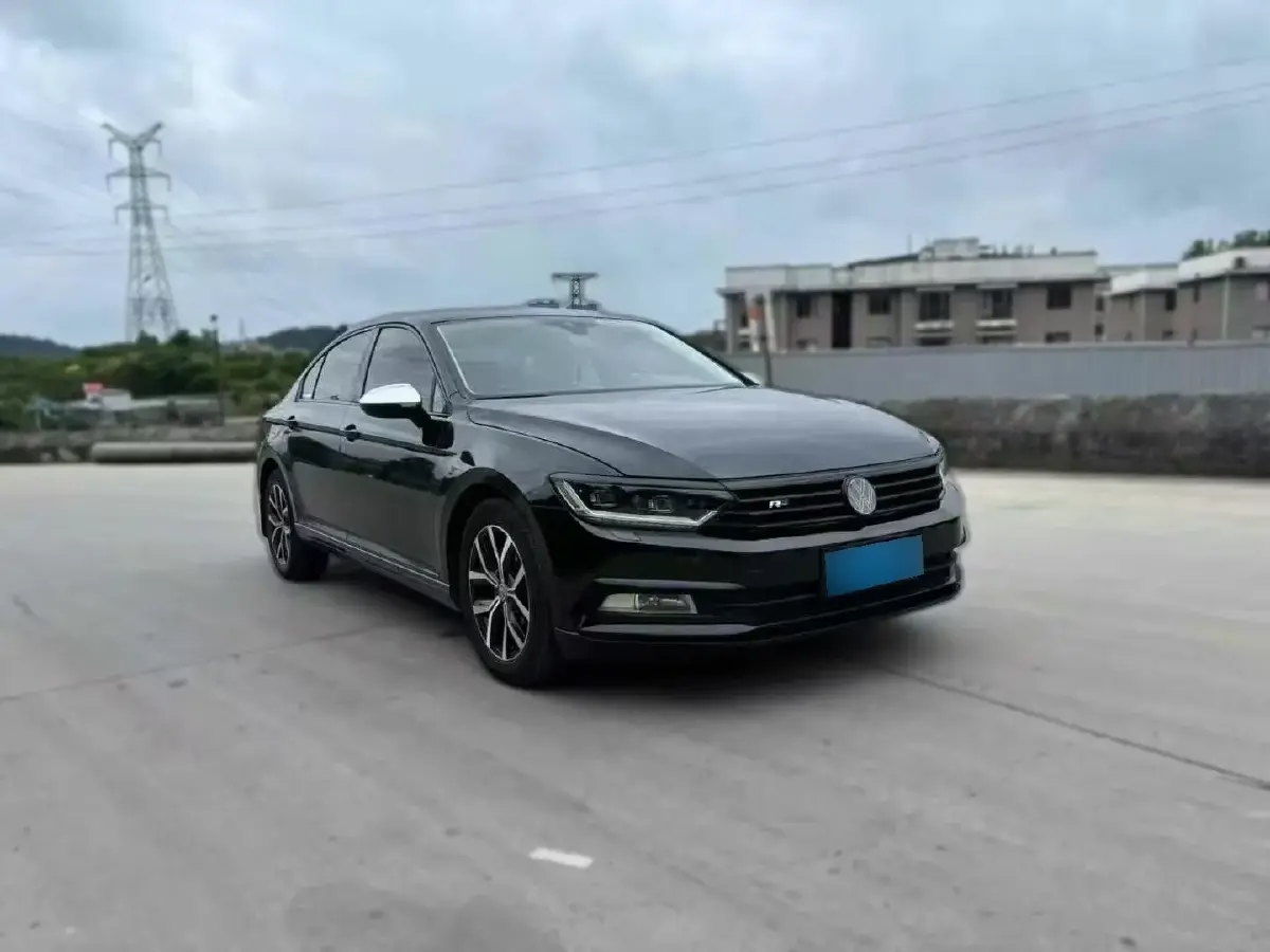 2017 Volkswagen Magotan 1.8T 180HP L4 7DCT