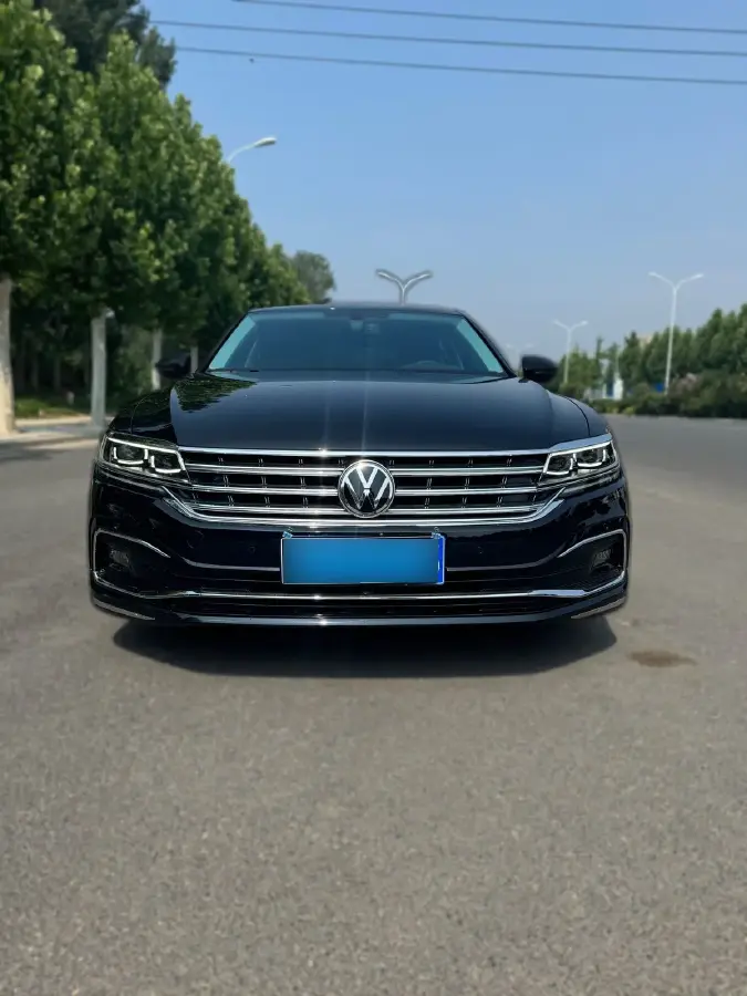 2021 Volkswagen Phideon 2.0T 224HP L4 7DCT