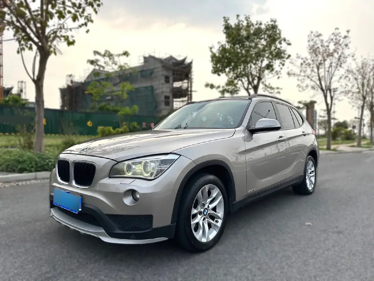 2015 BMW X1 2.0T 156HP L4 8AT