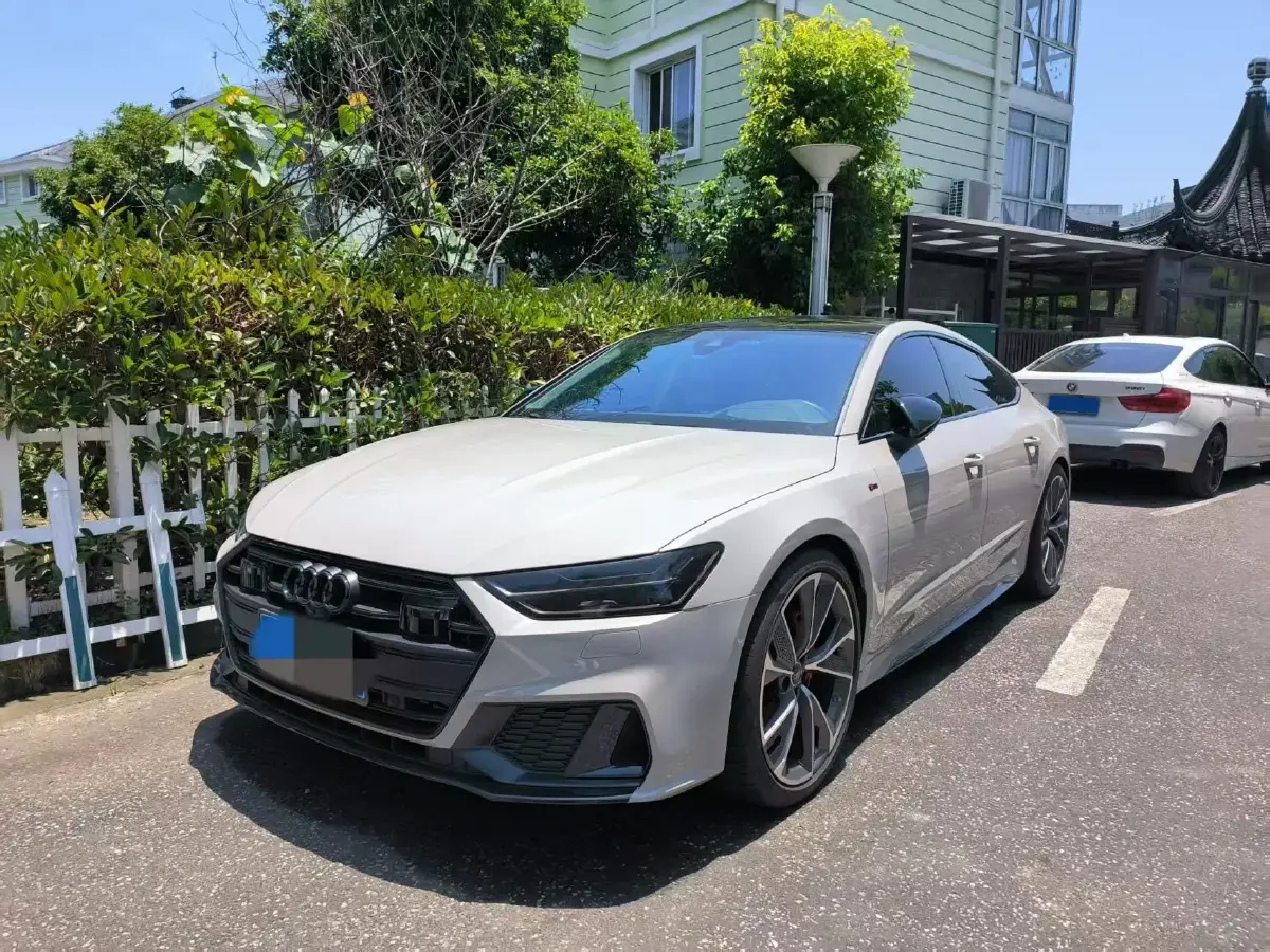 2024 Audi A7 2.0T 265HP L4 7DCT