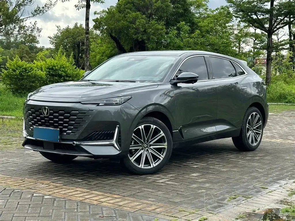 2024 ChangAn UNI-K 2.0T 233HP L4 8AT