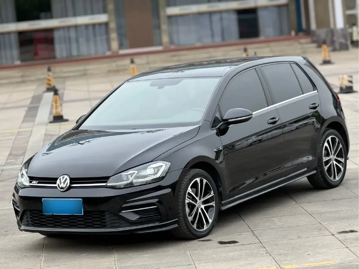 2020 Volkswagen Golf 1.4T 150HP L4 7DCT