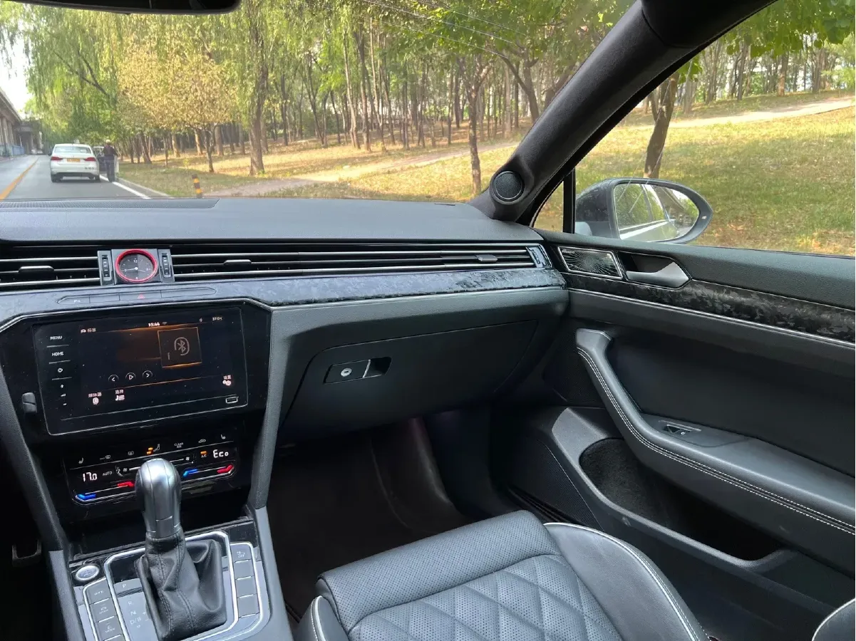 2020 Volkswagen Magotan GTE 1.4T 150HP L4 6DCT PHEV 13KWH,autocango,china used car exporter,china ev exporter,chinese used car exporter,chinese used ev exporter