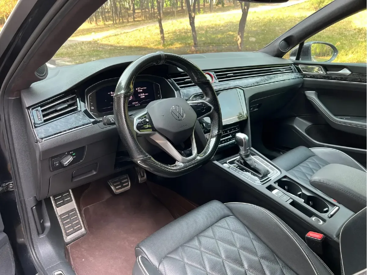 2020 Volkswagen Magotan GTE 1.4T 150HP L4 6DCT PHEV 13KWH,autocango,china used car exporter,china ev exporter,chinese used car exporter,chinese used ev exporter