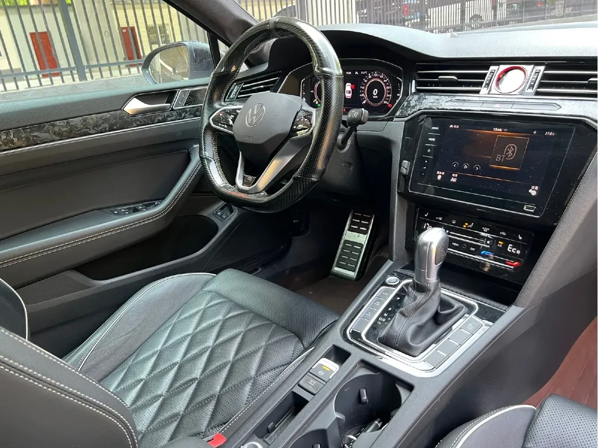 2020 Volkswagen Magotan GTE 1.4T 150HP L4 6DCT PHEV 13KWH,autocango,china used car exporter,china ev exporter,chinese used car exporter,chinese used ev exporter