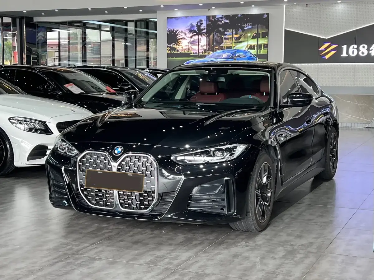 2022 BMW 4 Series 2.0T 184HP L4 8AT