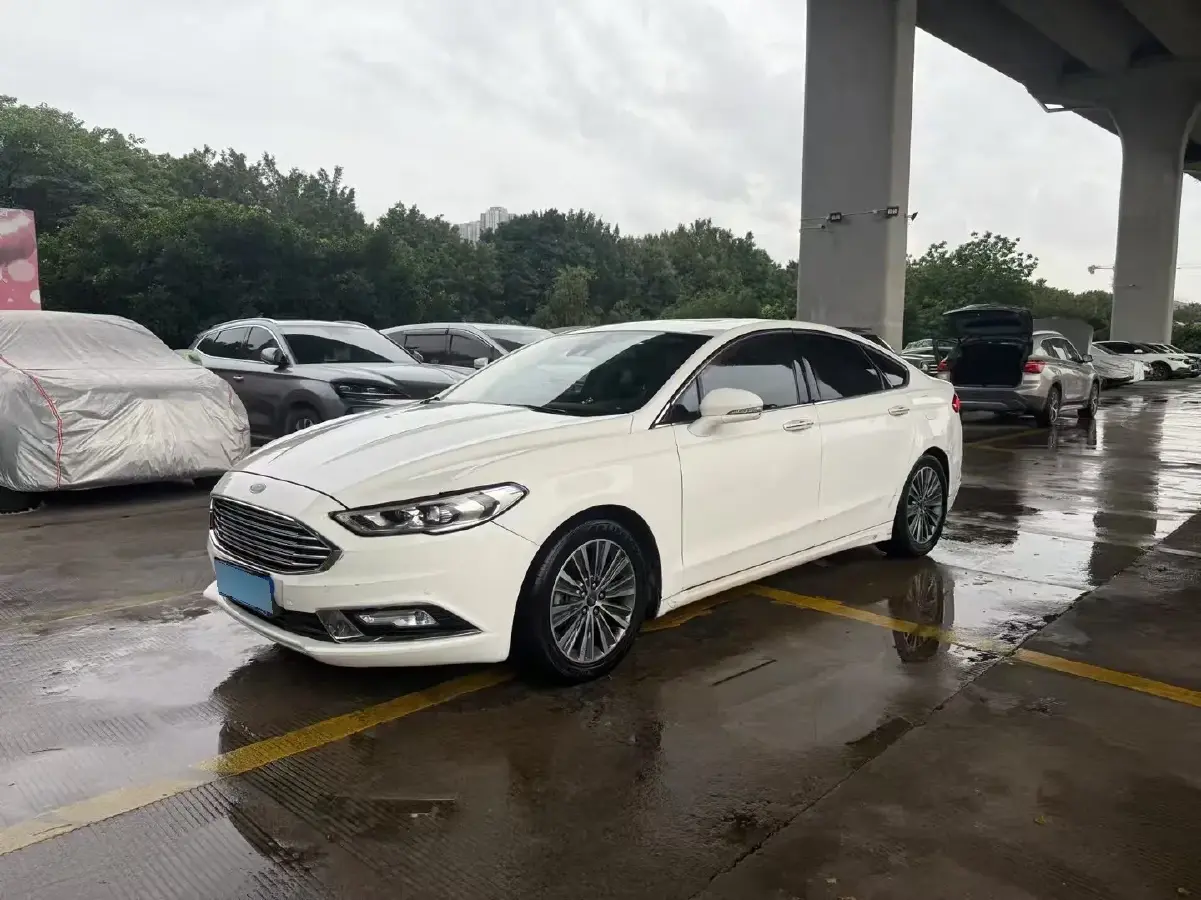 2017 Ford Mondeo 2.0T 204HP L4 6AT