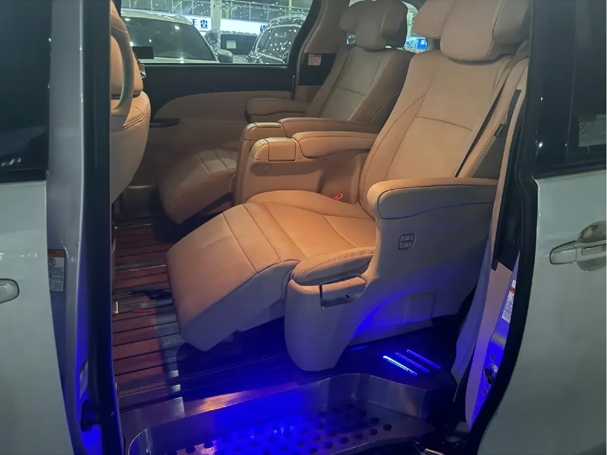 2018 Kia Forte 1.6L 123HP L4 6AT,autocango,china used car exporter,china ev exporter,chinese used car exporter,chinese used ev exporter