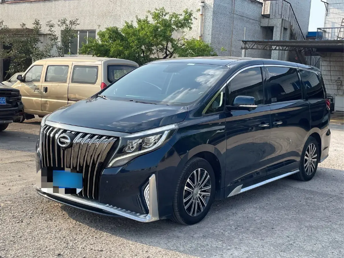 2020 GAC Trumpchi M8 2.0T 252HP L4 8AT