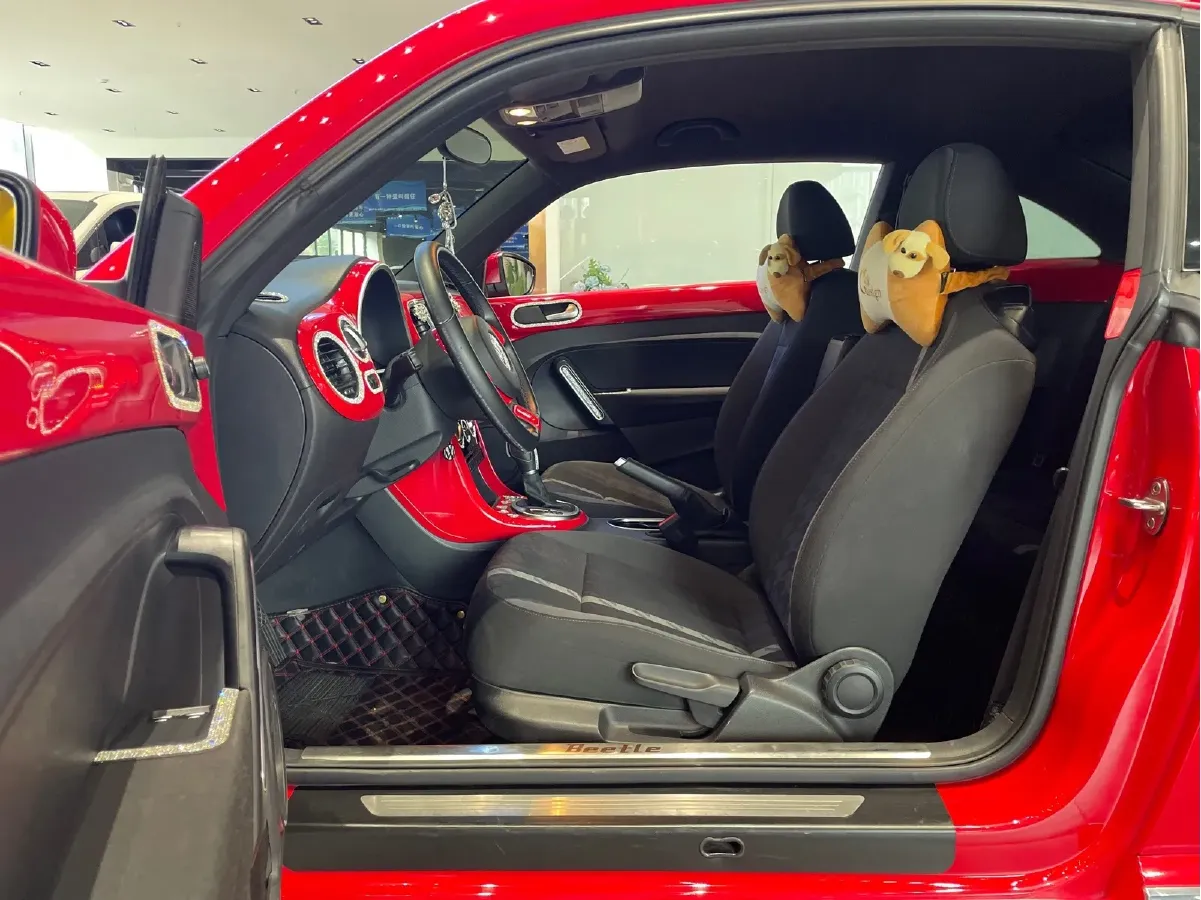 2017 Volkswagen Beetle 1.2T 105HP L4 7DCT,autocango,china used car exporter,china ev exporter,chinese used car exporter,chinese used ev exporter