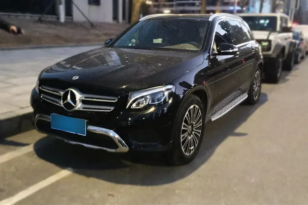 2019 Mercedes-Benz GLC Class 2.0T 184HP L4 9AT