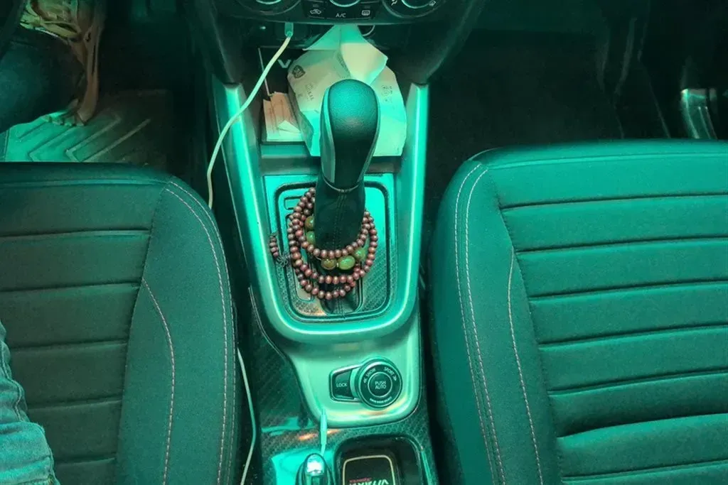 2016 Suzuki Vitara 1.4T 140HP L4 6AT,autocango,china used car exporter,china ev exporter,chinese used car exporter,chinese used ev exporter