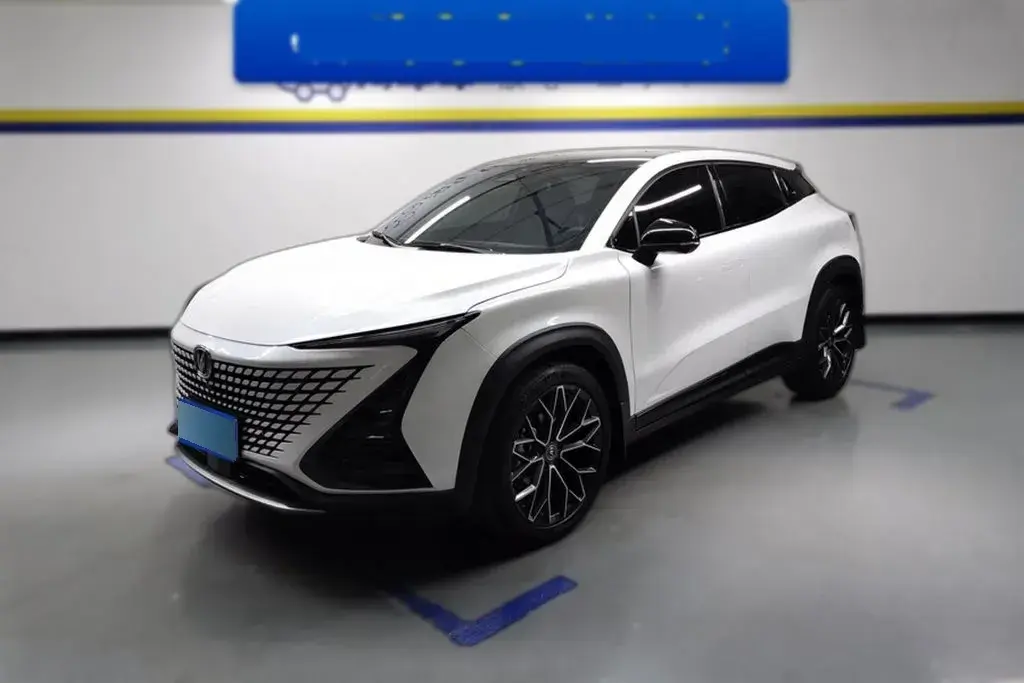 2022 ChangAn UNI-T 1.5T 188HP L4 7DCT