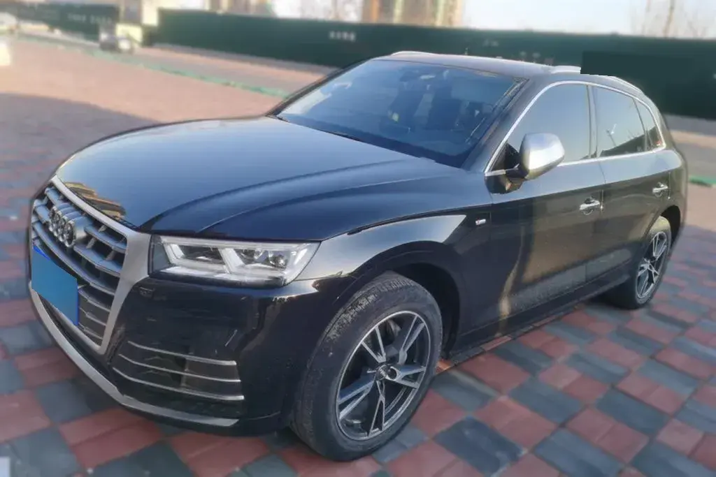 2020 Audi Q5L 2.0T 190HP L4 7DCT
