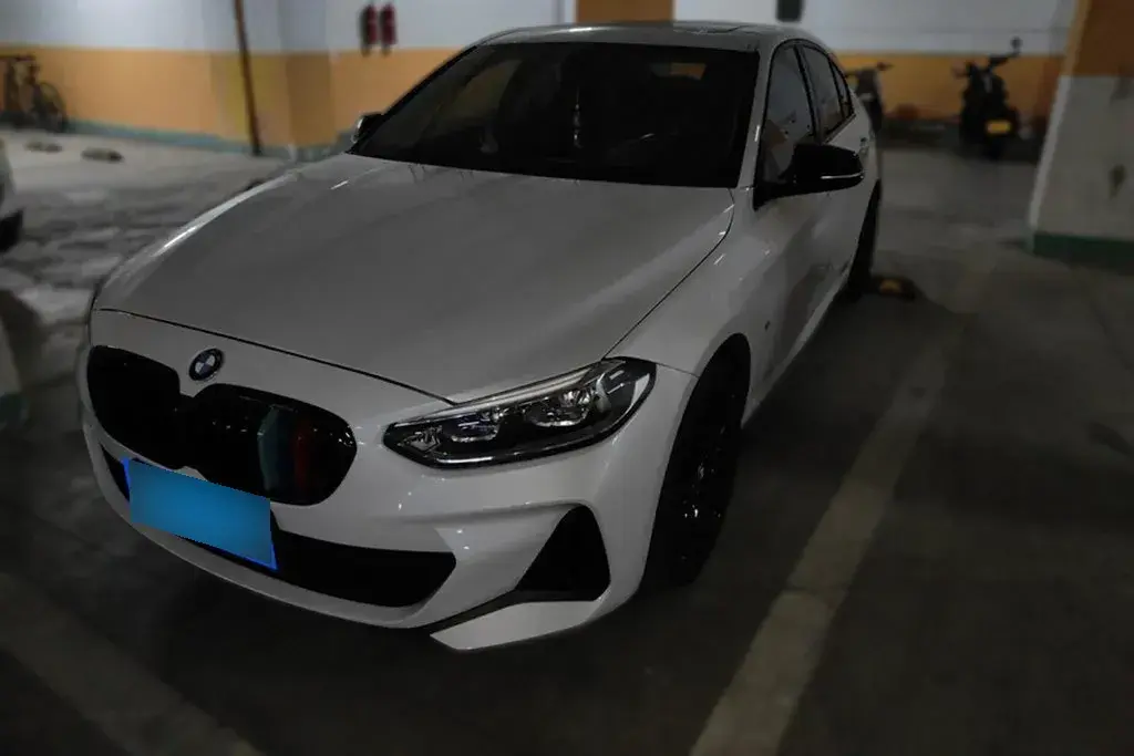 2021 BMW 1 Series 2.0T 192HP L4 7DCT