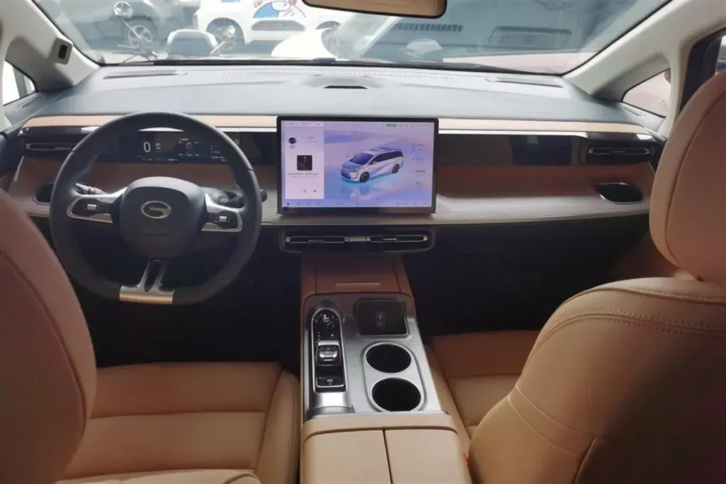 2024 GAC Trumpchi E8 2.0L 140HP L4 2DHT PHEV 25.57KWH,autocango,china used car exporter,china ev exporter,chinese used car exporter,chinese used ev exporter