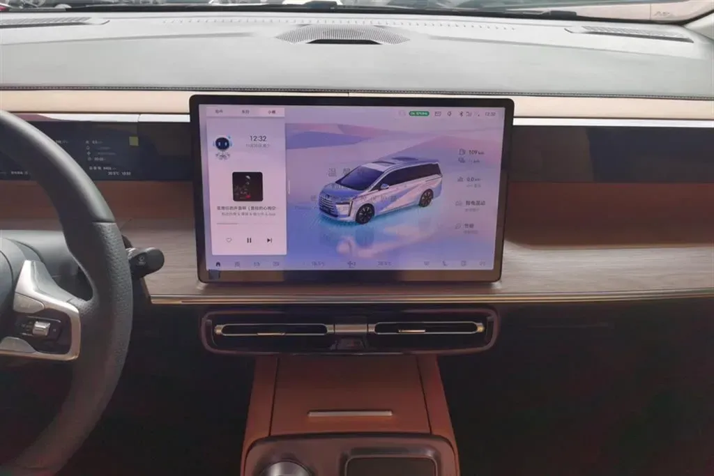 2024 GAC Trumpchi E8 2.0L 140HP L4 2DHT PHEV 25.57KWH,autocango,china used car exporter,china ev exporter,chinese used car exporter,chinese used ev exporter