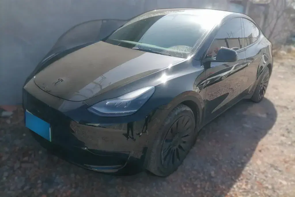 2022 Tesla Model Y BEV 60KWH