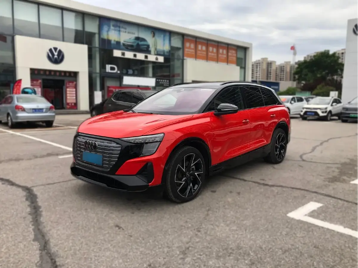 2022 Audi Q5 e-tron BEV 83.4KWH