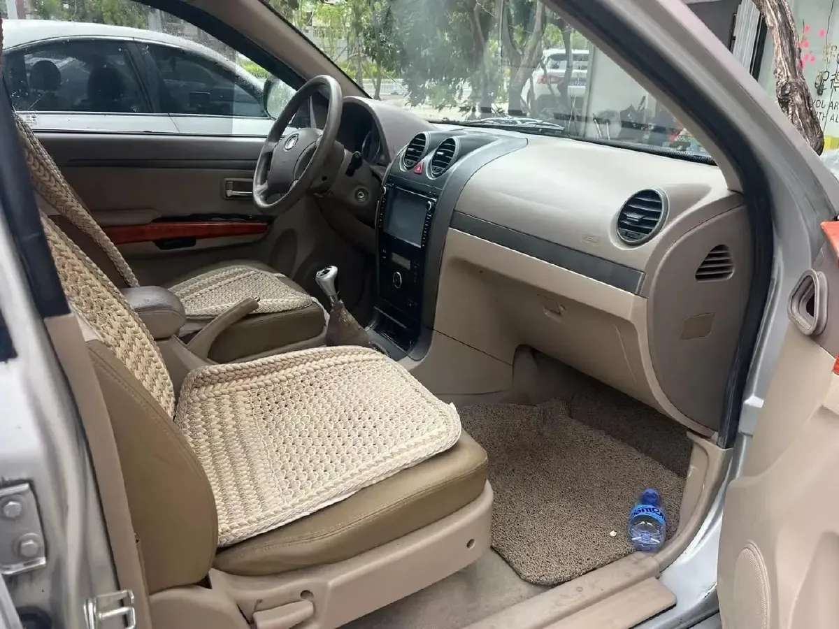 2010 Haval H3 2.0L 122HP L4 5MT,autocango,china used car exporter,china ev exporter,chinese used car exporter,chinese used ev exporter