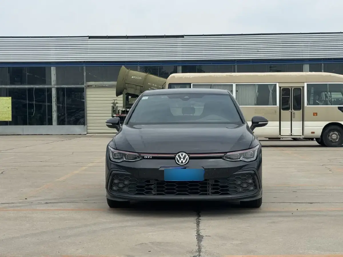2021 Volkswagen GolfGTI 2.0T 220HP L4 7DCT