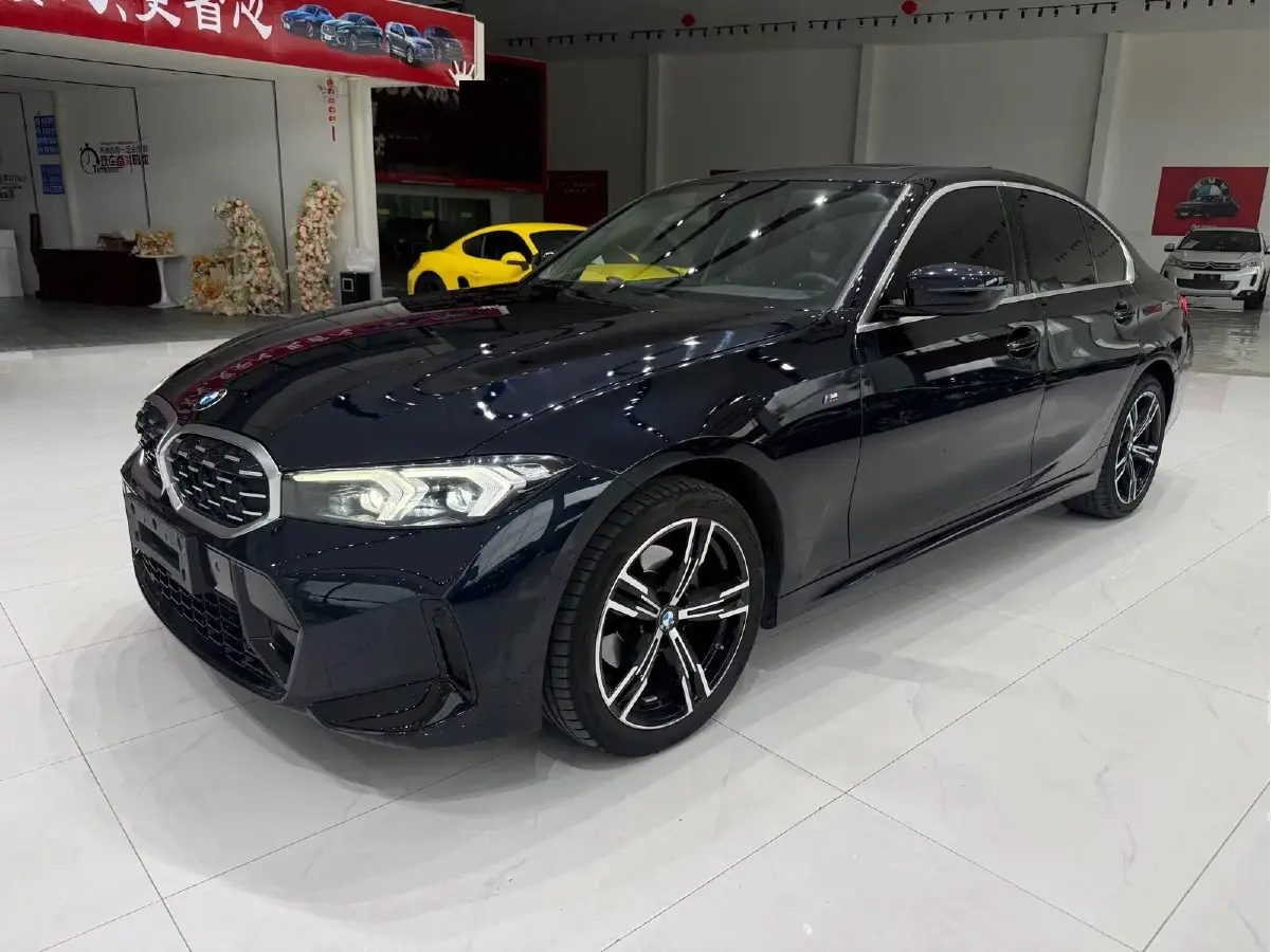 2024 BMW 3 Series 2.0T 184HP L4 8AT