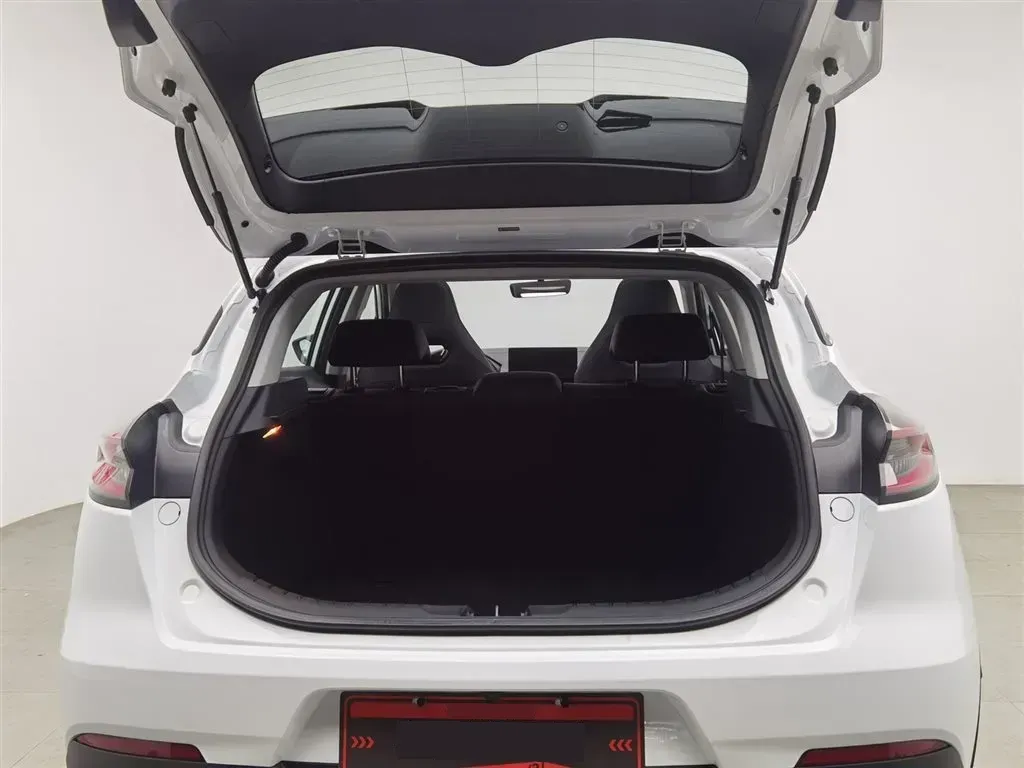 2021 Geely Emgrand S 1.4T 141HP L4 CVT,autocango,china used car exporter,china ev exporter,chinese used car exporter,chinese used ev exporter