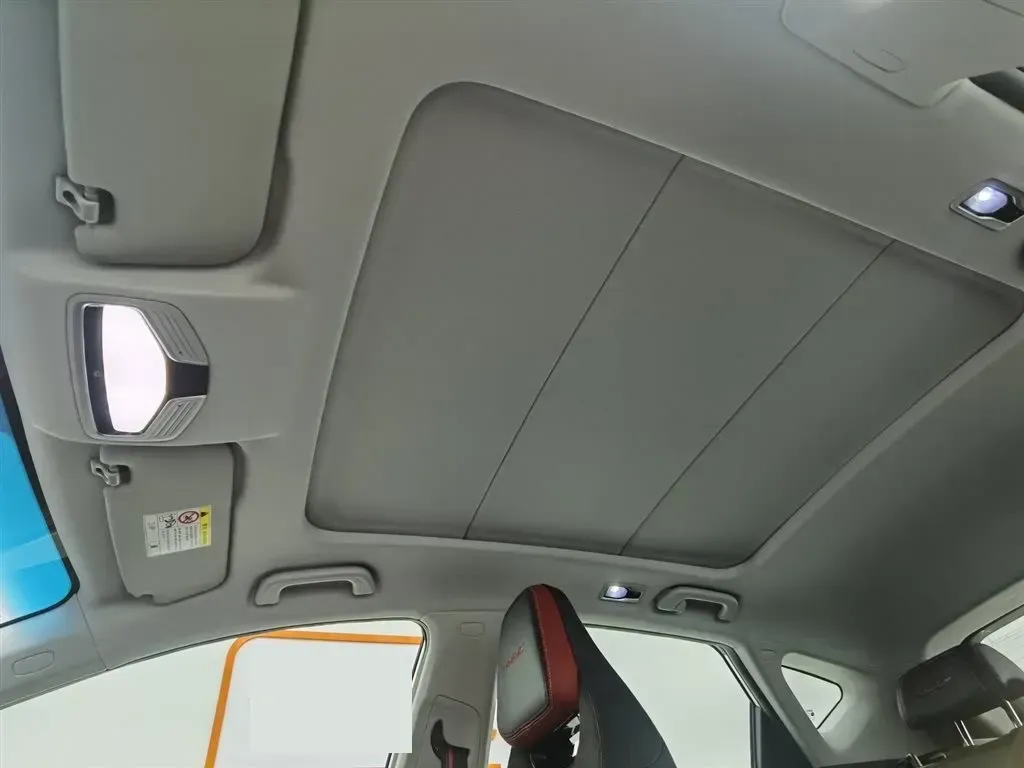 2021 Geely Emgrand S 1.4T 141HP L4 CVT,autocango,china used car exporter,china ev exporter,chinese used car exporter,chinese used ev exporter