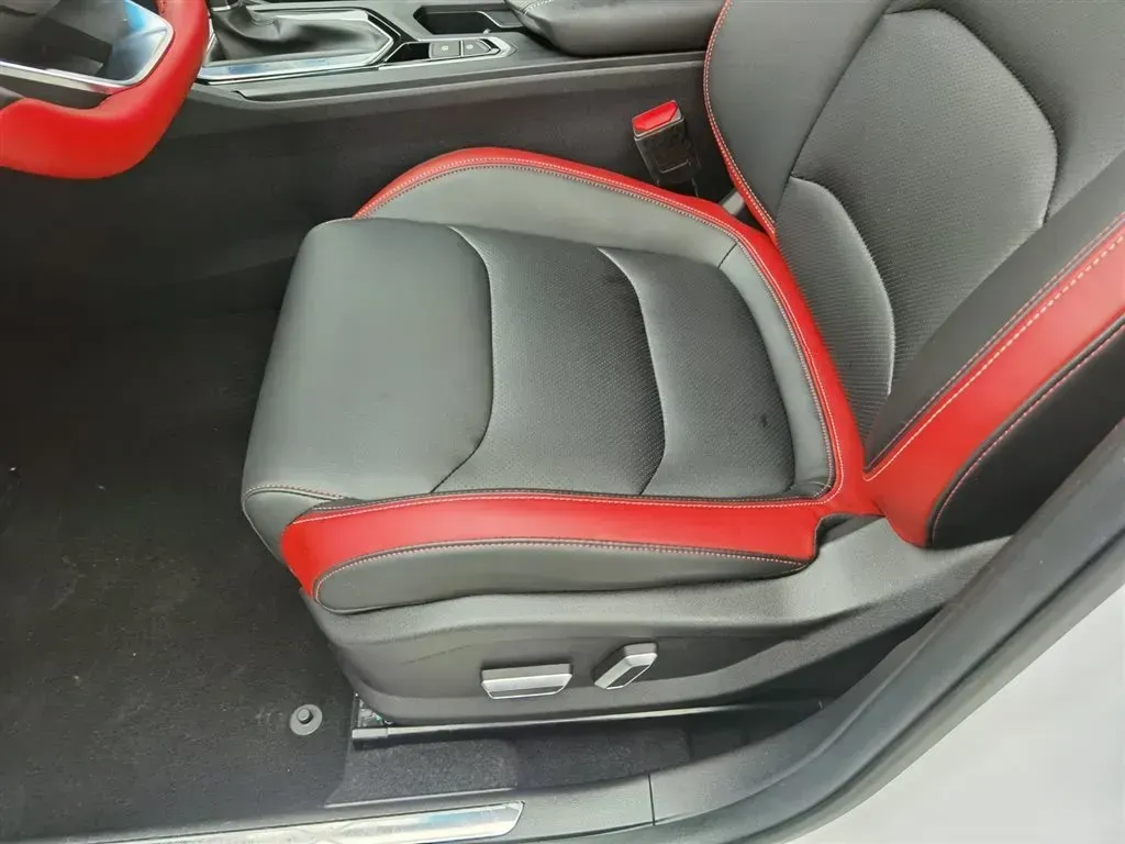 2021 Geely Emgrand S 1.4T 141HP L4 CVT,autocango,china used car exporter,china ev exporter,chinese used car exporter,chinese used ev exporter