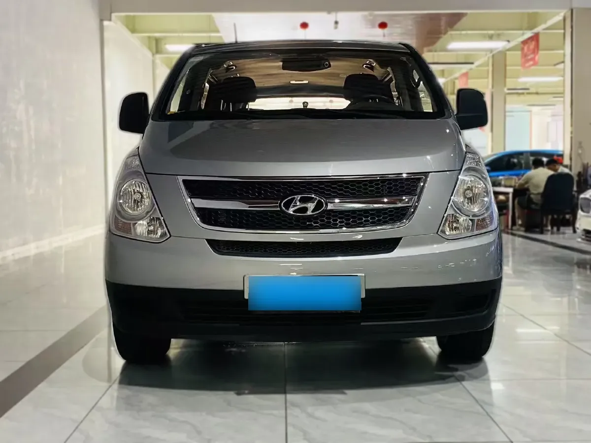 2011 Hyundai H-1 Wagon 2.4L 173HP L4 4AT,autocango,china used car exporter,china ev exporter,chinese used car exporter,chinese used ev exporter