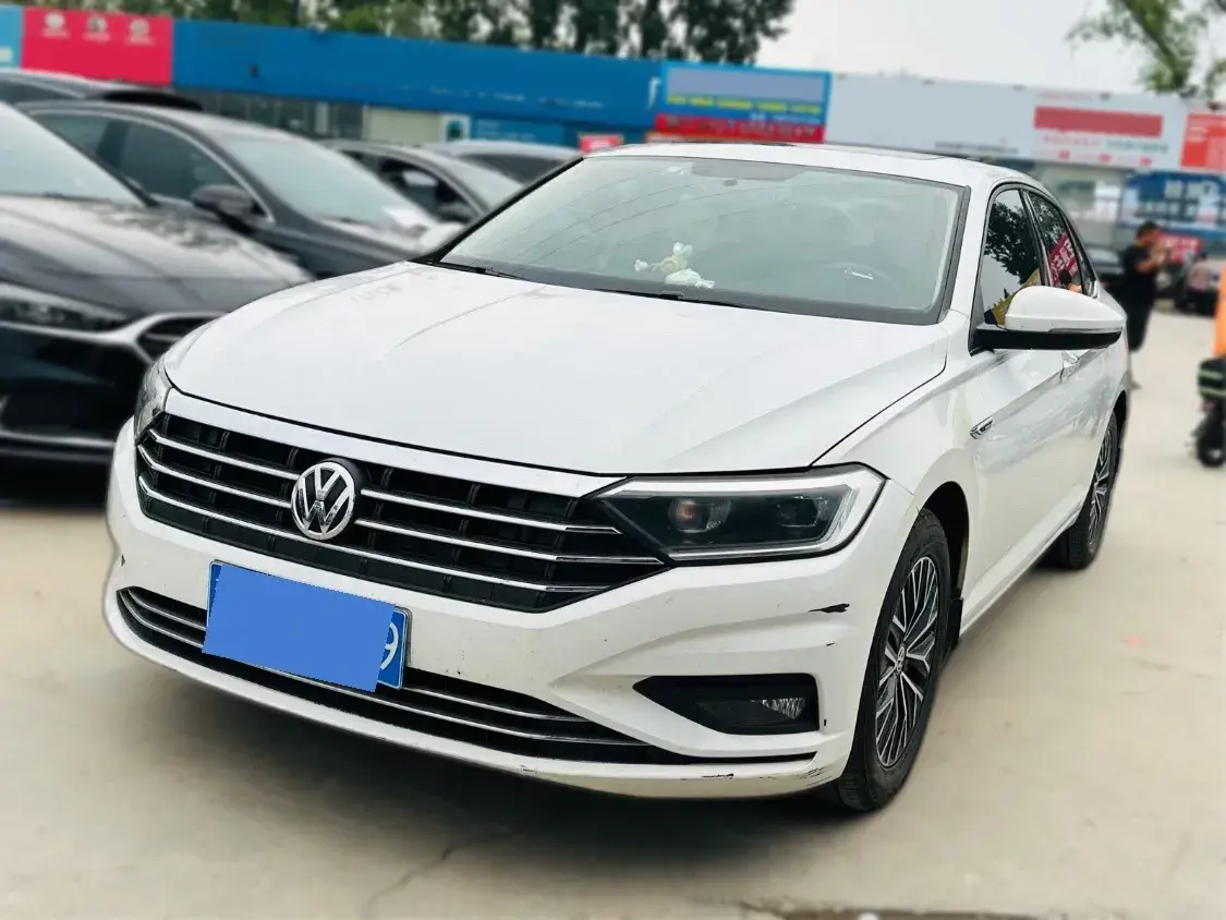2020 Volkswagen Sagitar 1.4T 150HP L4 7DCT