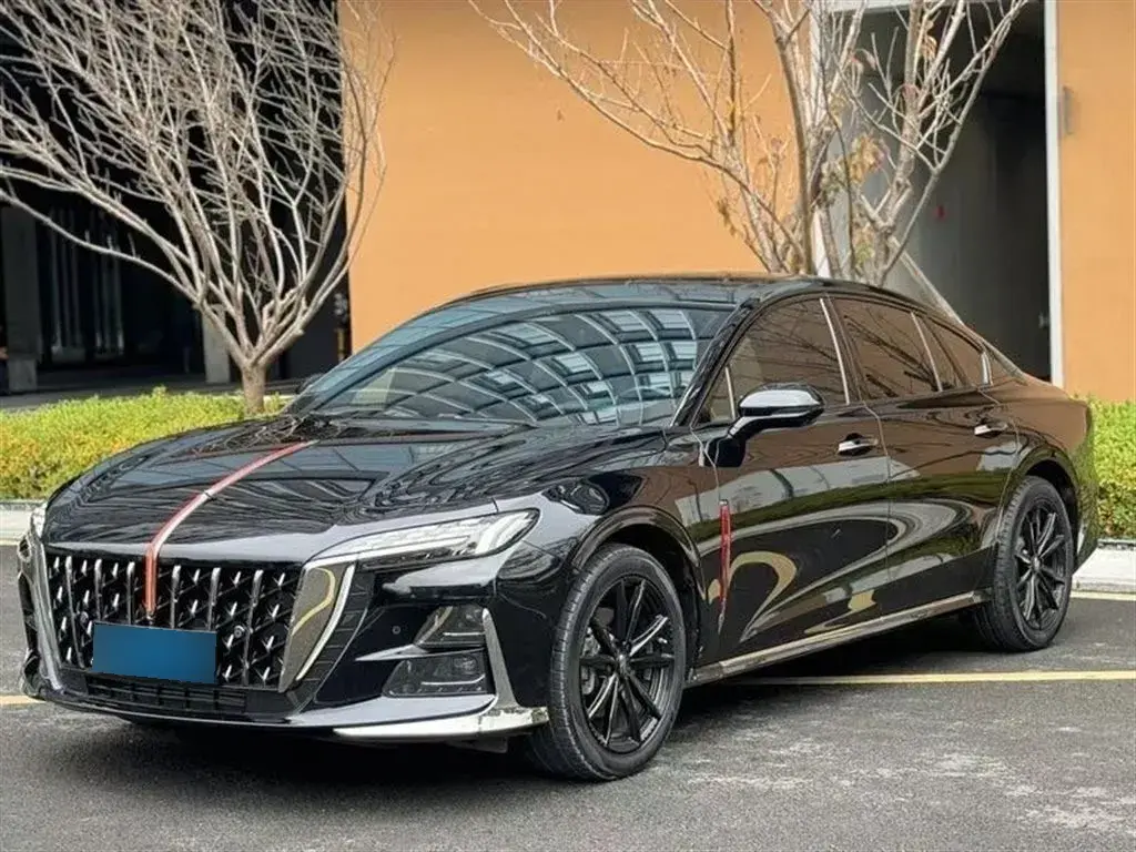 2024 HongQi H6 2.0T 252HP L4 8AT