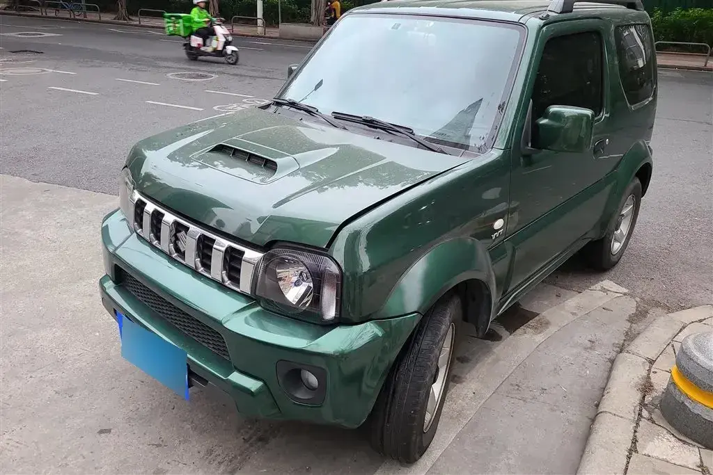 2012 Suzuki Jimny 1.3L 85HP L4 4AT