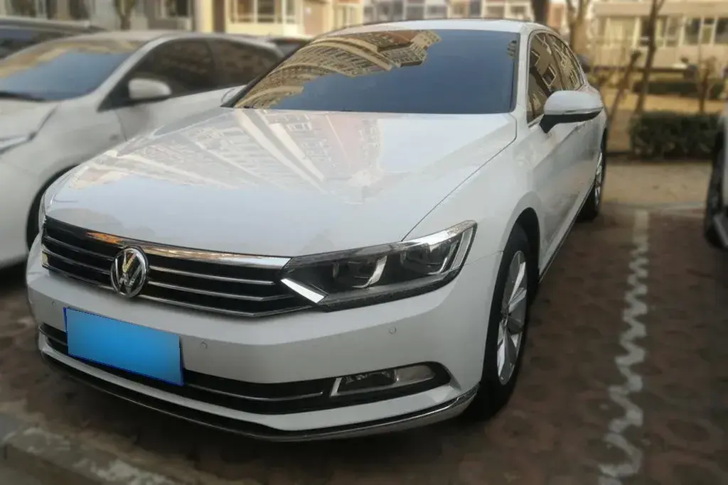 2019 Volkswagen Magotan 2.0T 186HP L4 7DCT