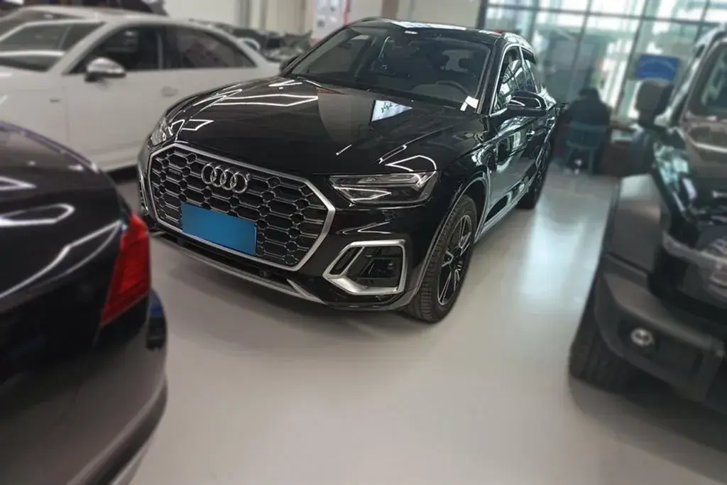 2021 Audi Q5L 2.0T 190HP L4 7DCT