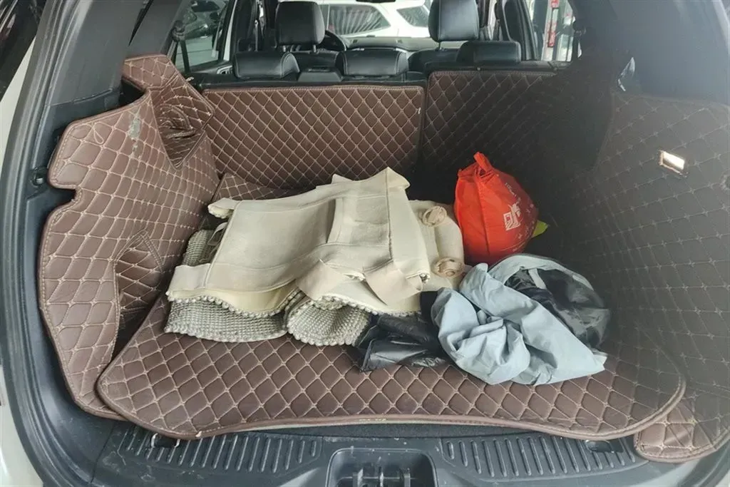 2020 Ford Everest 2.3T 275HP L4 10AT,autocango,china used car exporter,china ev exporter,chinese used car exporter,chinese used ev exporter