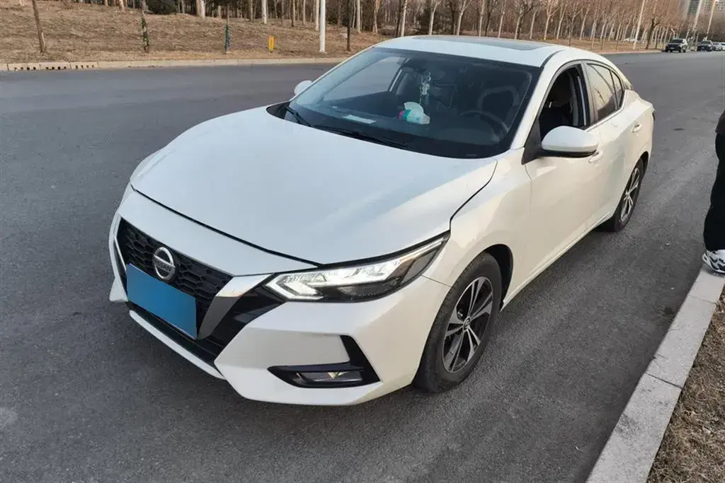 2022 Nissan Sylphy 1.6L 135HP L4 CVT